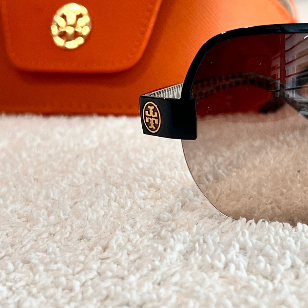 Tory Burch Sunglasses with Case